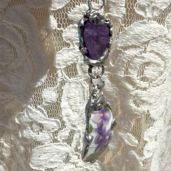 Violets Broken China & Sea Glass Artisan Silver-Blend Metalwork Bezel Pendant - Picture 11 of 16